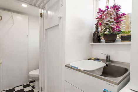 Photo of property in 66 Smith Street, Woolston, Christchurch, 8062