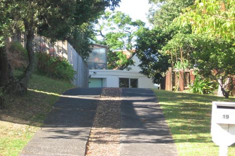 Photo of property in 19 Agincourt Street, Glenfield, Auckland, 0629