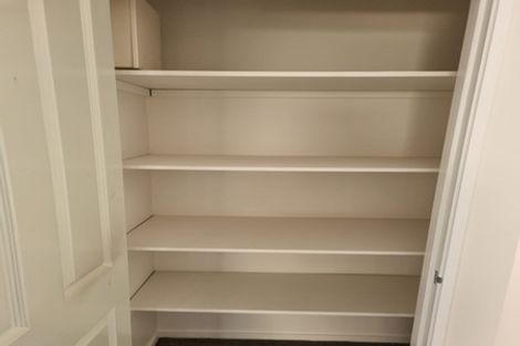 Photo of property in 1/7 Thurston Place, Bucklands Beach, Auckland, 2012