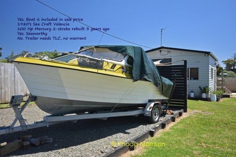 Photo of property in 88 Komiti Road, Tinopai, Matakohe, 0593