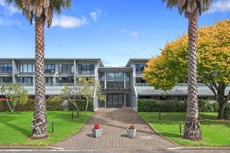 Photo of property in 13a/30 Westward Ho, Glen Eden, Auckland, 0602