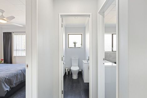 Photo of property in 129 Parklands Avenue, Bell Block, New Plymouth, 4312