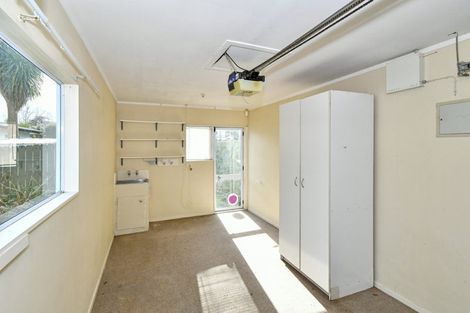 Photo of property in 56b Youngs Road, Papakura, 2110