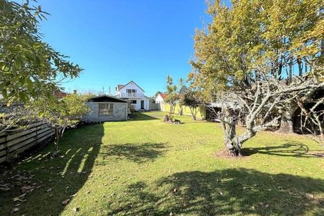 Photo of property in 125 Portage Road, New Lynn, Auckland, 0600
