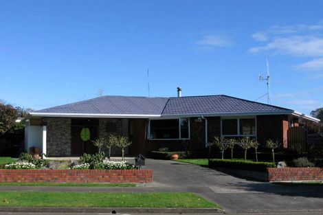 Photo of property in 16 Te Punga Place, Awapuni, Palmerston North, 4412