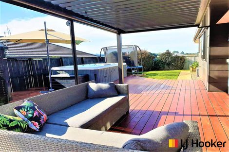 Photo of property in 9 Pyne Crescent, Pokeno, 2402