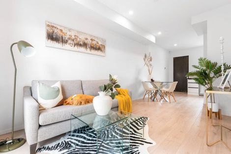 Photo of property in 11/3226 Great North Road, New Lynn, Auckland, 0600