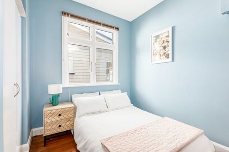 Photo of property in 387 Muritai Road, Eastbourne, Lower Hutt, 5013