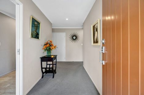 Photo of property in 1 Becklands Place, Inglewood, 4330