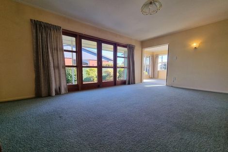 Photo of property in 12 Clouston Street, Saint Martins, Christchurch, 8022