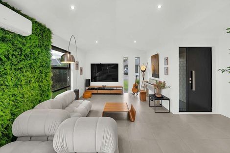 Photo of property in 14 Dalwood Crescent, Rolleston, 7614