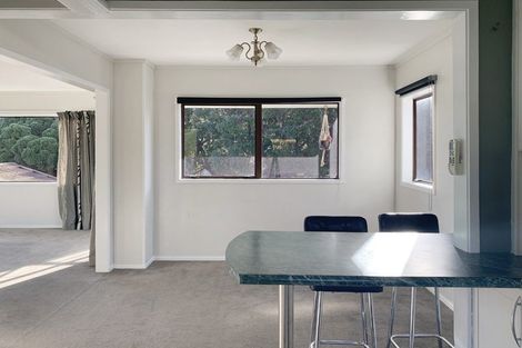 Photo of property in 65 Esplanade, Kaiti, Gisborne, 4010