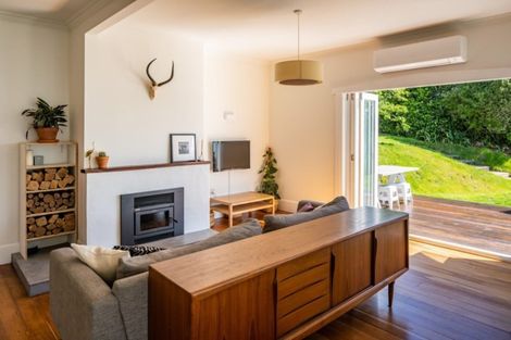 Photo of property in 164 Paremata Road, Paremata, Porirua, 5024