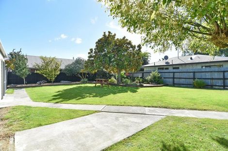 Photo of property in 69 Bush Street, Rangiora, 7400