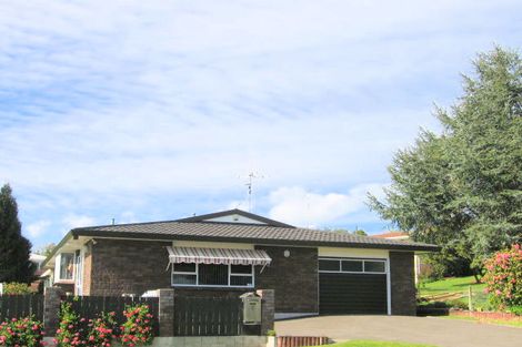 Photo of property in 2 Upland Street, Brookfield, Tauranga, 3110