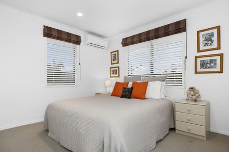 Photo of property in 36 Inverness Drive, Pyes Pa, Tauranga, 3112