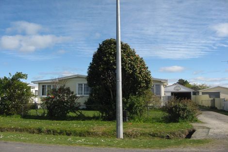 Photo of property in 70 Apatu Street, Wairoa, 4108