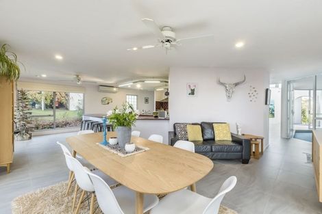 Photo of property in 71 Fidelis Avenue, Snells Beach, 0920