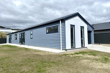 Photo of property in 29 Cynisca Crescent, Wallaceville, Upper Hutt, 5018