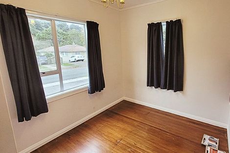 Photo of property in 29a-b Loongana Street, Waitangirua, Porirua, 5024