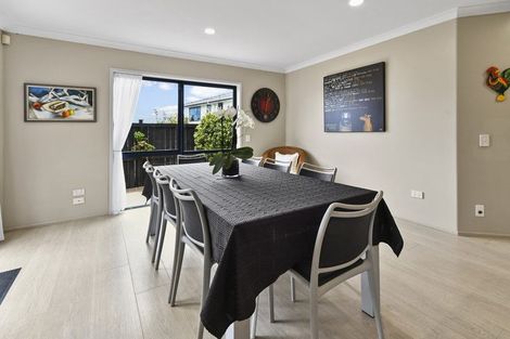 Photo of property in 12 Phoenicia Court, The Gardens, Auckland, 2105