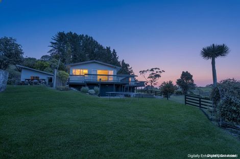 Photo of property in 661 Waihue Road, Parore, Dargaville, 0372