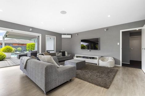 Photo of property in 10 Amokura Crescent, Flagstaff, Hamilton, 3210