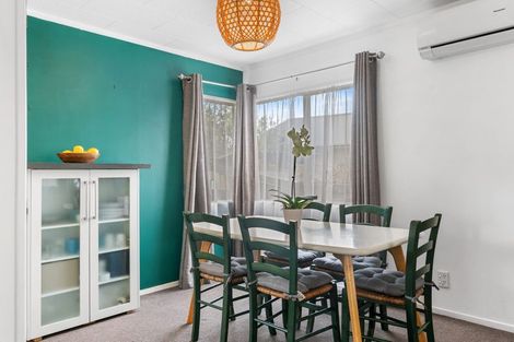 Photo of property in 9 Bronte Place, Owhata, Rotorua, 3010