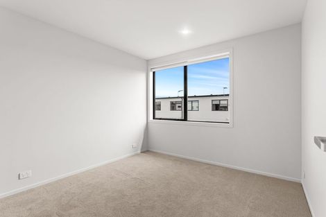 Photo of property in 105 Nganui Avenue, Takanini, Auckland, 2112