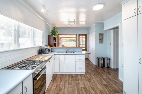 Photo of property in 11 Madden Place, Solway, Masterton, 5810