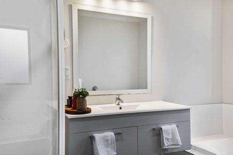 Photo of property in 32 Coleraine Drive, Rototuna, Hamilton, 3210