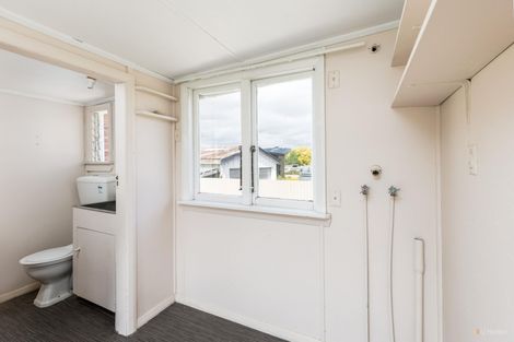 Photo of property in 39 Rhodes Street, Waimate, 7924