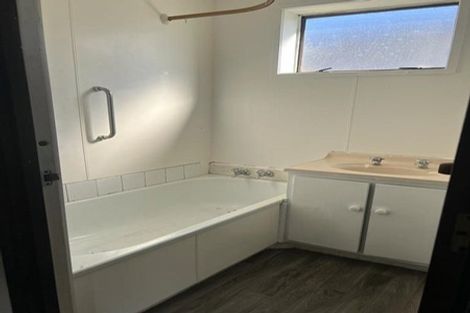 Photo of property in 1/69 Butley Drive, Farm Cove, Auckland, 2012