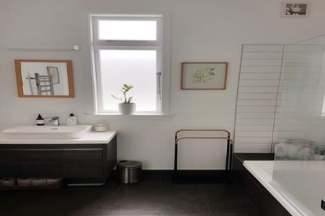 Photo of property in 171 Coutts Street, Rongotai, Wellington, 6022