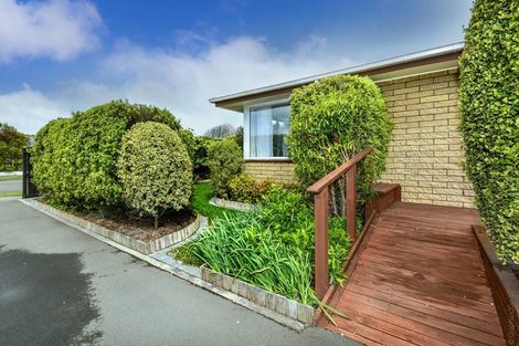 Photo of property in 35 Woodgrove Avenue, North New Brighton, Christchurch, 8083