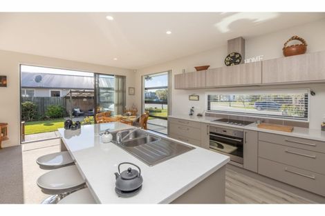 Photo of property in 5 Kestrel Place, Woolston, Christchurch, 8023