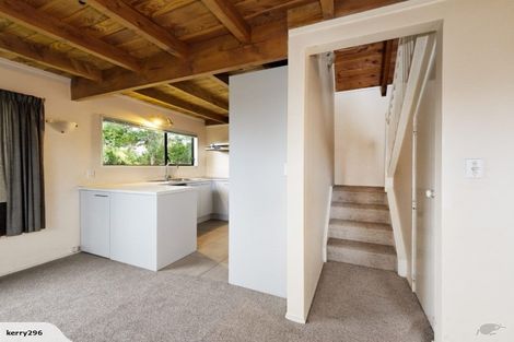 Photo of property in 1/32 Konini Road, Titirangi, Auckland, 0604