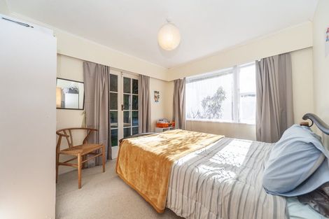Photo of property in 141 Parkvale Road, Karori, Wellington, 6012