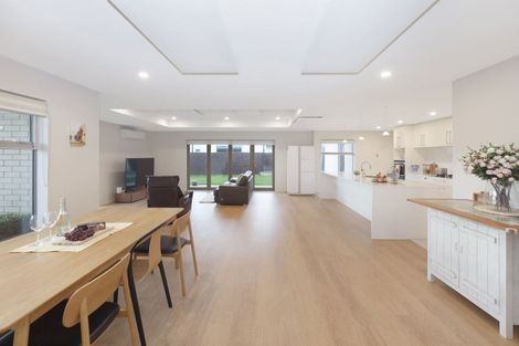 Photo of property in 94 Rannoch Drive, Broomfield, Christchurch, 8042