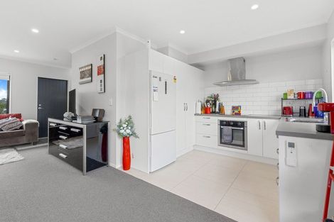 Photo of property in 76 Whenuapai Drive, Whenuapai, Auckland, 0618