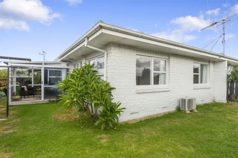 Photo of property in 8/35 Bureta Road, Otumoetai, Tauranga, 3110