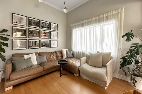 Photo of property in 18 Wairakei Street, Greenlane, Auckland, 1051