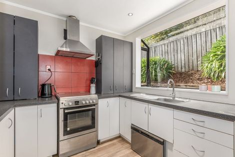 Photo of property in 63a Albatross Close, Whitby, Porirua, 5024