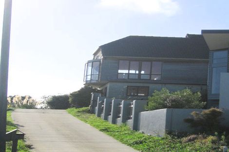Photo of property in 12 Tregear Place, Camborne, Porirua, 5026
