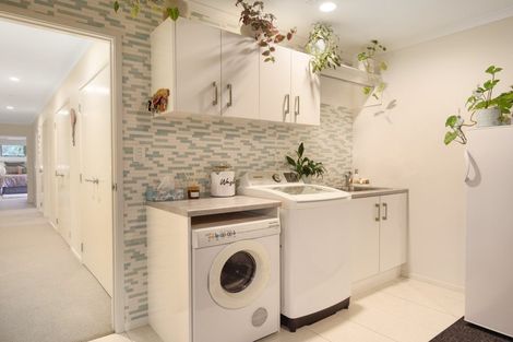 Photo of property in 43 Woodleigh Place, Ohauiti, Tauranga, 3112