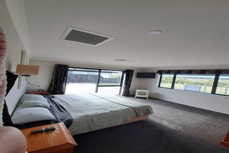 Photo of property in 10 Marangai Drive, Pegasus, 7612