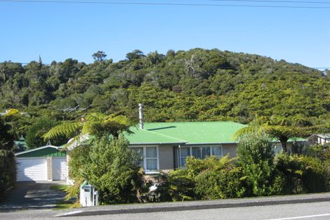 Photo of property in 175 Main South Road, Karoro, Greymouth, 7805
