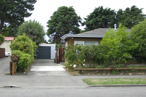 Photo of property in 54 Kawau Crescent, Bromley, Christchurch, 8062