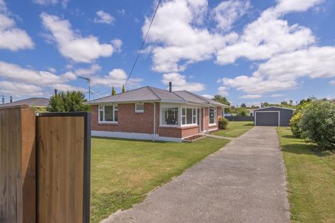 Photo of property in 29 Holmes Street, Darfield, 7510