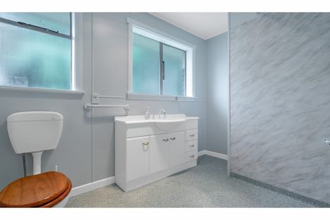 Photo of property in 10 Royal Terrace, Alexandra, 9320